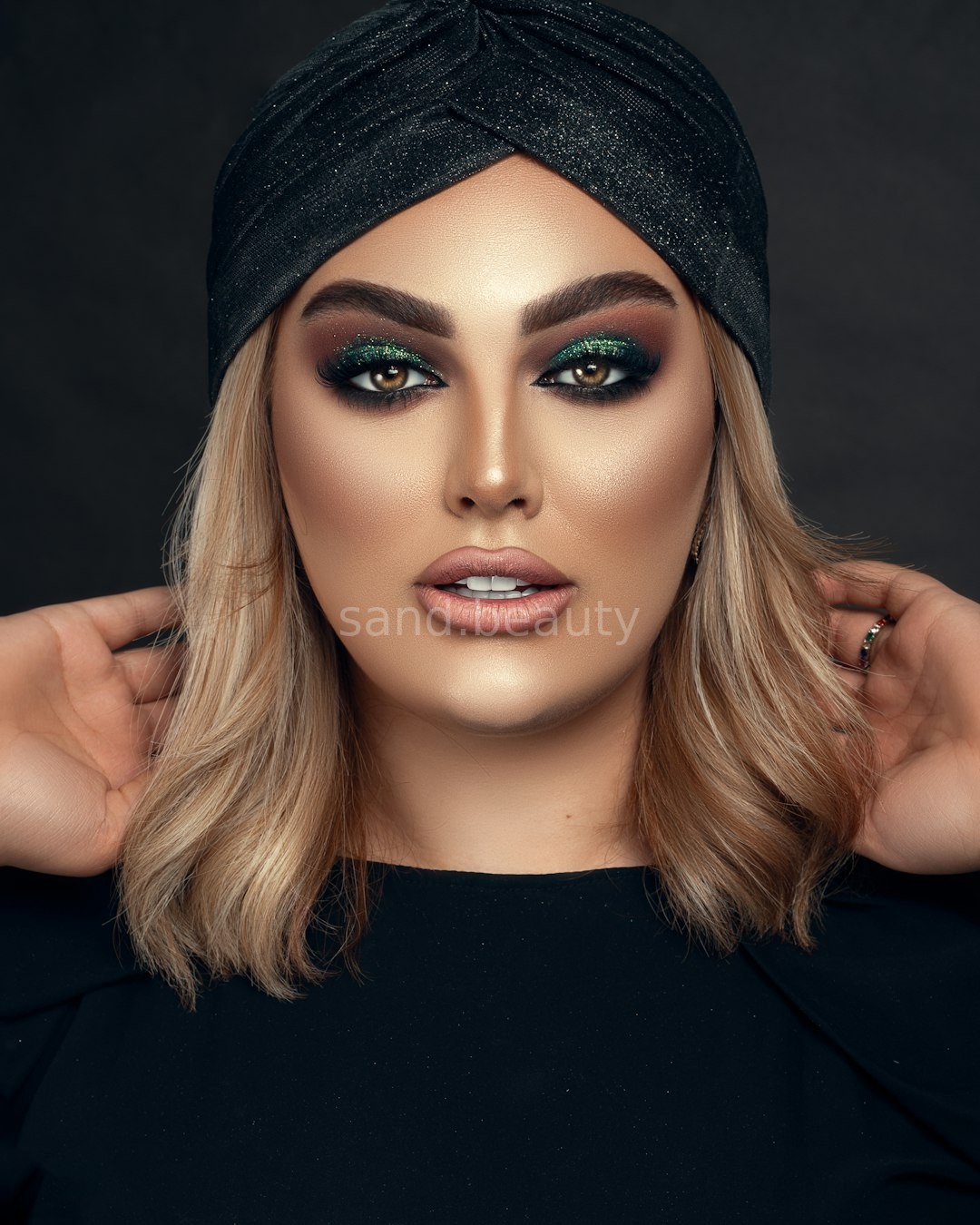 Editorial Makeup